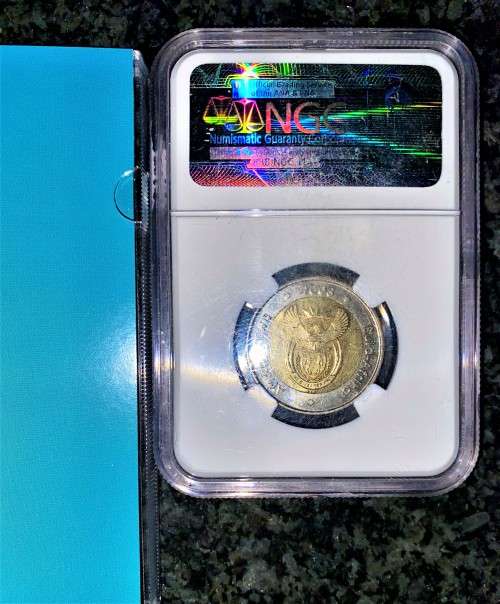 COMPLETE SET OF COMMEMORATIVE R5 --1994 TO 2021-- MANDELA 2000 PL - 2008 GRADED MS64 - 2011 UNC