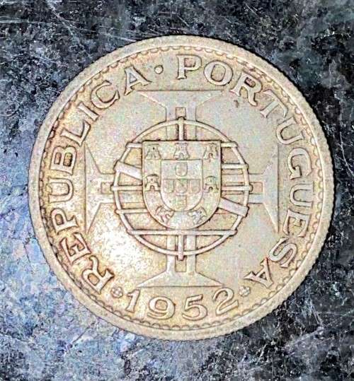 MOZAMBIQUE 10 ESCUDO 1952 SILVER .720