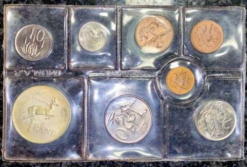 S A MINT UNCIRCULATED SET 1976 --SILVER R1 TO 1/2 CENT - SEALED FROM SA MINT