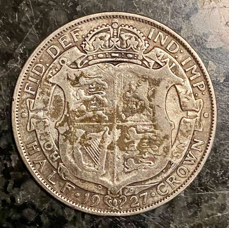 GREAT BRITAIN SILVER HALF CROWN 1927