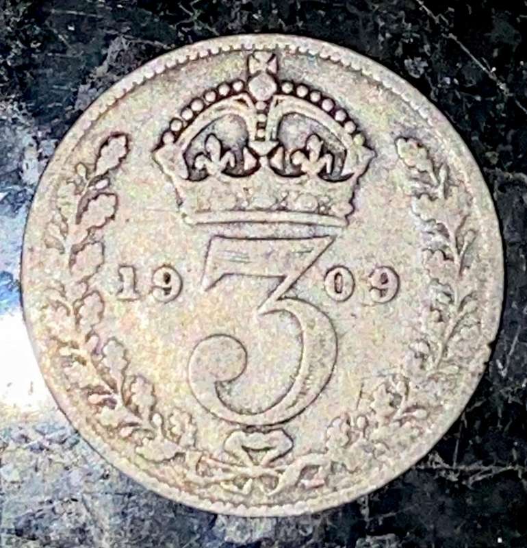 GREAT BRITAIN SILVER 3 PENCE 1909