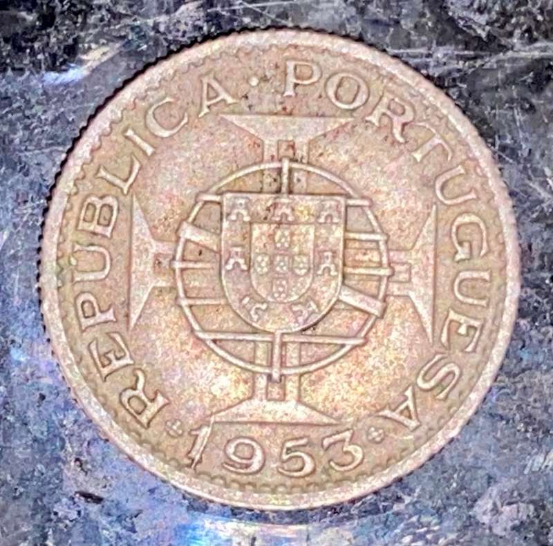 ANGOLA 2 1/2 ESCODOS 1953