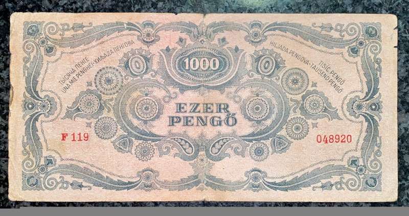 HUNGARY 100,000 PENGO 1945 WW2 BUDAPEST WITH STAMP
