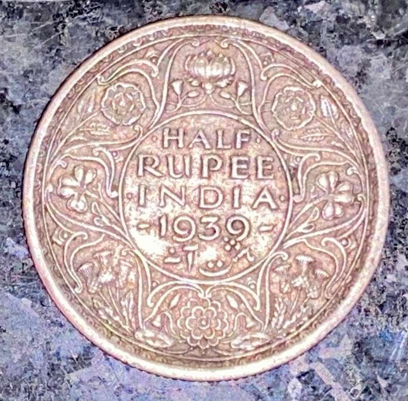 BRITISH / INDIA SILVER 1/2 RUPEE 1939 WW2