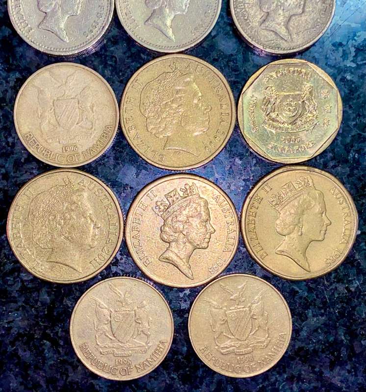DOLLARS & POUNDS COLLECTION -- CANADA -- UK -- AUSTRALIA -- SINGAPORE -- NEW ZEALAND (1 BID TAKES AL