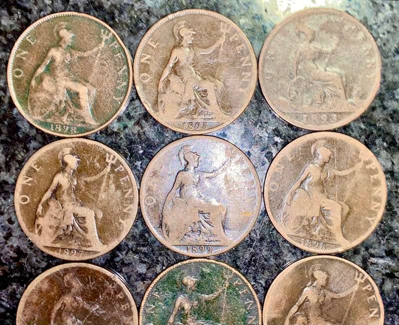 GREAT BRITAIN SET 1 PENNY 1889 ,1893, 1895, 1896, 1897 X 2, 1898 X 2, 1899 & 1901 ( 1 BID TAKES ALL)