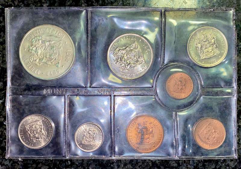 S A MINT UNCIRCULATED SET 1971 --SILVER R1 TO 1/2 CENT - SEALED FROM SA MINT