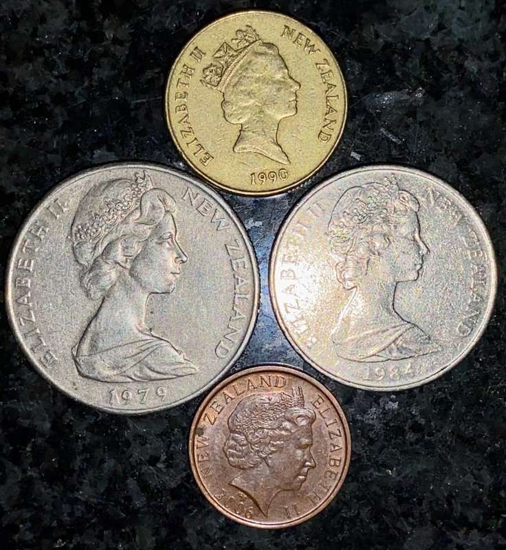 NEW ZEALAND SET 1 DOLLAR 1990, 50 CENT 1979, 20 CENT 1984 & 10 CENT 2006 (1 BID TAKES ALL)