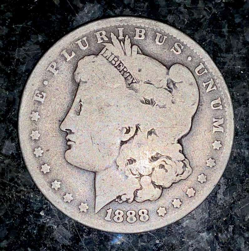 U S A SILVER 1 DOLLAR - 1888 NEW ORLEANS MINT - MORGAN DOLLAR