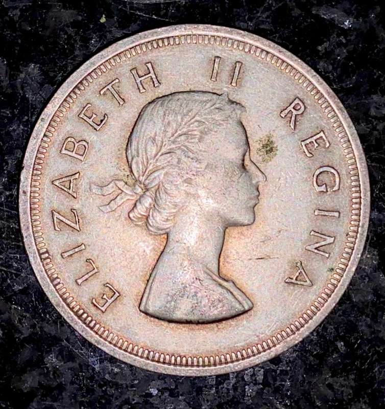 S A UNION SILVER 5 SHILLINGS 1957 GOOD CONDITION SILVER CROWN