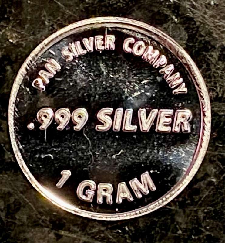 999 SILVER ROUNDS - EIGHT BALL - 1 GRAM FINE SILVER