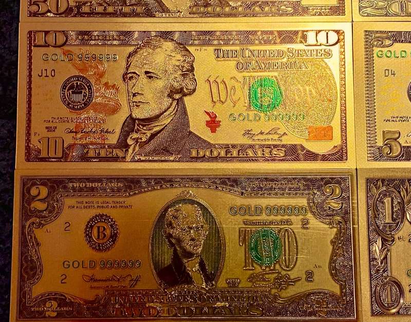 U S A GOLD FOIL - FULL SET 100 DOLLARS TO 1 DOLLAR - UNC GOLD 9999 CARD(1 BID TAKES ALL 8)