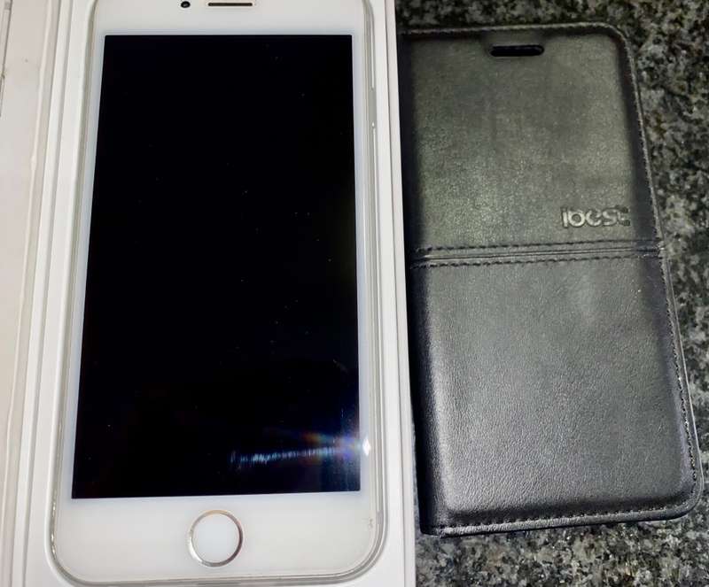 APPLE IPHONE 6S WITH BOX & CHARGING CABLE COMES WITH BOOK COVER