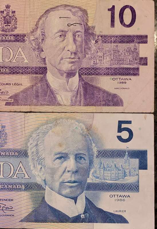 CANADA SET 10 DOLLARS 1989 & 5 DOLLARS 1986 OTTAWA (1 BID TAKES ALL)