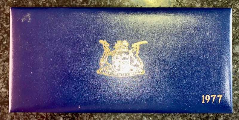 SOUTH AFRICA PROOF SET SILVER R1 TO 1/2 CENT -- 1977 -- IN BLUE SA MINT BOX