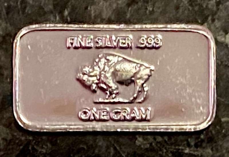 U S A -- Bison Bar - United States Of America - 1 gram fine silver bar + cert(1 available)