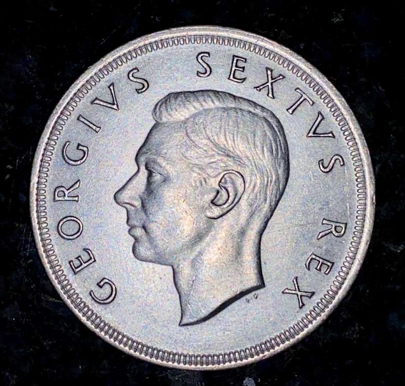 S A UNION SILVER 5 SHILLINGS 1949 VERY GOOD CONDITION CROWN SILVER 80%