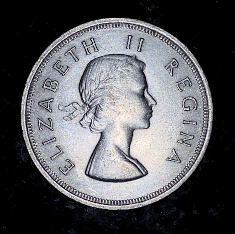 S A UNION SILVER 5 SHILLINGS 1955 MINTAGE ONLY 45080 VERY GOOD CONDITION SILVER CROWN