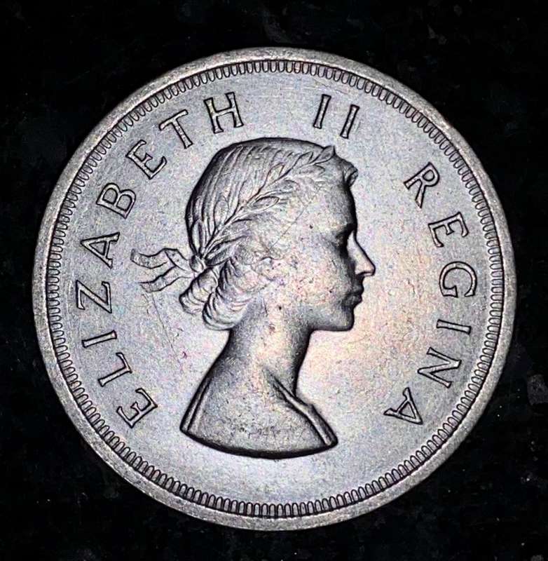 S A UNION SILVER 5 SHILLINGS 1957 VERY GOOD CONDITION SILVER CROWN