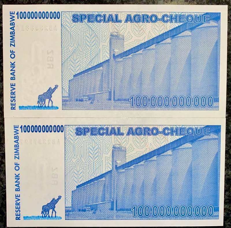 ZIMBABWE 100 BILLION DOLLARS CLOSE IN SEQ AB2338816 & AB2337197 UNC 2008 (1 BID TAKES ALL)
