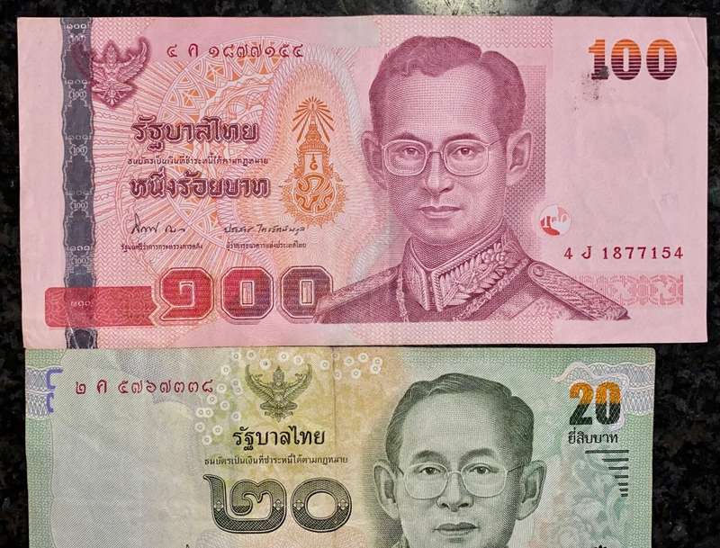 THAILAND SET 100 BAHT & 20 BAHT 2002/01 ND(1 BID TAKES ALL)