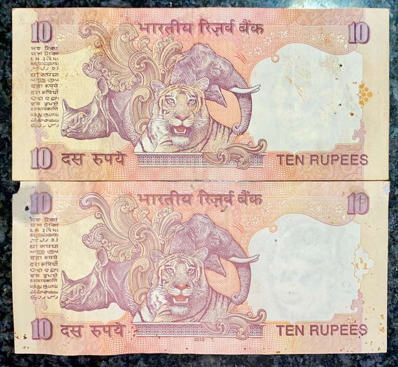 INDIA 10 RUPEE TWO DIFFERENT SIGNATURE MAHATMA GANDHI 2010