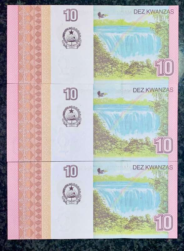 ANGOLA 10 KWACHA IN SEQUENCE WA5244462-464 UNC 2012(1 BID TAKES ALL)