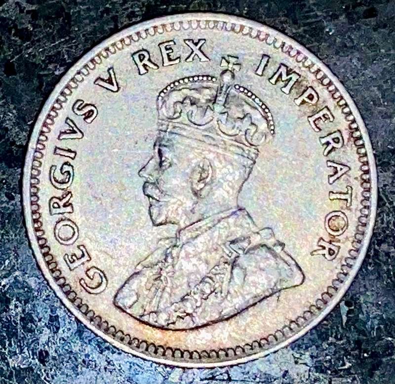 S A UNION SILVER 6D SIXPENCE --1936 -- GOOD CONDITION