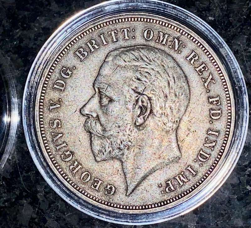 GREAT BRITAIN SILVER CROWN 1935 DRAGON SLAYER GOOD CONDITION SILVER CROWN - IN CAPSULE