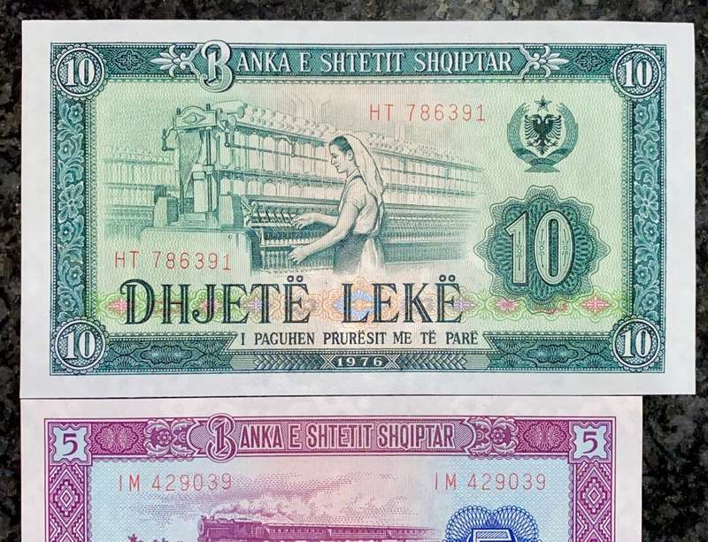 ALBANIA SET 10 LEKE - 5 LEKE - 1 LEKE 1976 UNC (1 BID TAKES ALL)