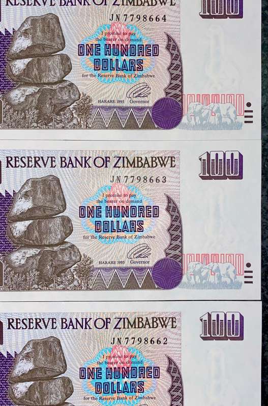 ZIMBABWE SET 100 DOLLARS IN SEQUENCE JN7798664-662 -- 1995 UNC (1 BID TAKES ALL)