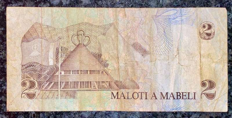 LESOTHO ERROR NOTE 2 MALOTI 1981 MISSING RIGHT SHOULDER LAPEL