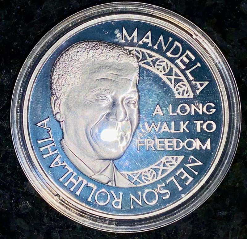 NELSON MANDELA FINE SILVER 1,1OZ - RUGBY WORLD CHAMPS 1995 COLORED SPRINGBOK - CAPSULE UNC