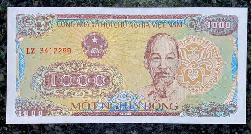VIETNAM 1000 DONG 1988 UNC
