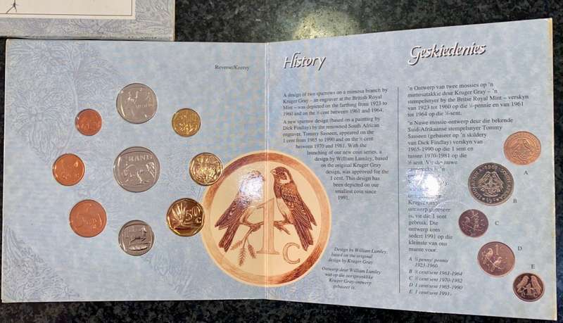S A MINT UNCIRCULATED SET 1994 -- R5 TO 1 CENT - IN FOLDER COINS SEALED FROM SA MINT