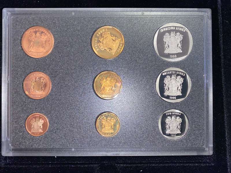 SOUTH AFRICA MINT PROOF COIN SET R5 TO 1 CENT -- 1996 -- IN ORIGINAL BOX
