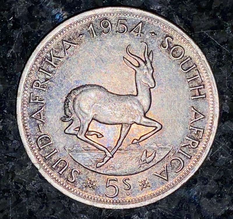 S A UNION SILVER 5 SHILLINGS 1954 -- LOW MINTAGE ONLY 17040 -- VERY GOOD CONDITION SILVER CROWN