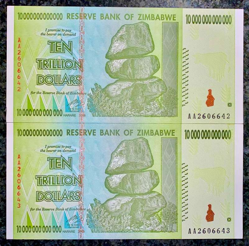ZIMBABWE 10 TRILLION DOLLARS IN SEQUENCE AA2606642-643 UNC HARARE 2008 (1 BID TAKES ALL)