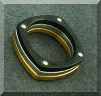 FABULOUS TRI-COLOUR STAINLESS STEEL RING - SIZE : 10.75