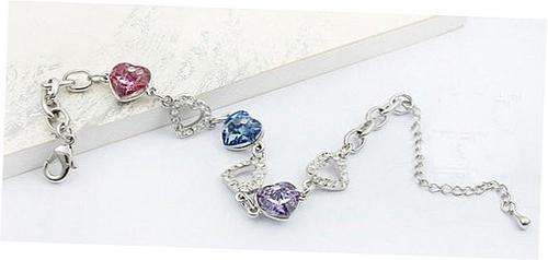 STUNNING SWAROVSKI CRYSTAL HEART BRACELET