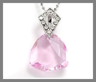 WICKED ROSE PENDANT & CHAIN