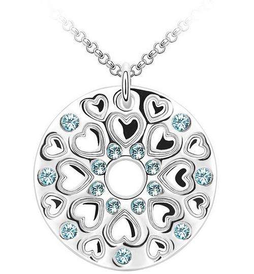 *R1* - GLITTERING BLUE CRYSTAL HEARTS PENDANT & CHAIN