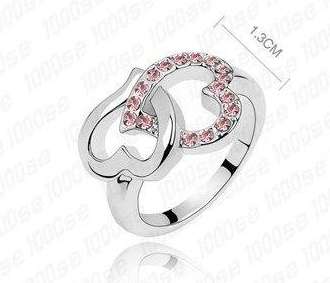*R1* - PRETTY 18K WGP SWAROVSKI ELEMENTS CRYSTAL HEART RING - SIZE: 5.75