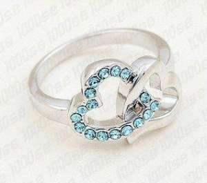 CUTE 18K WGP SWAROVSKI ELEMENTS CRYSTAL HEART RING - SIZE: 5.75