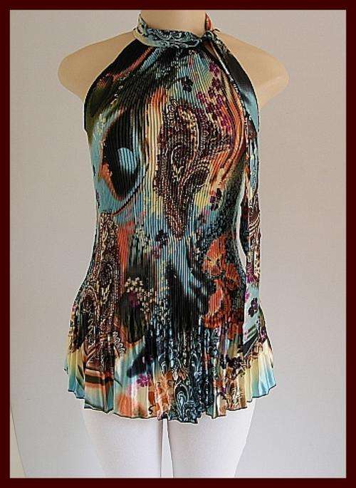 PLEATED SILKY SLEEVELESS TOP - SIZE: LARGE