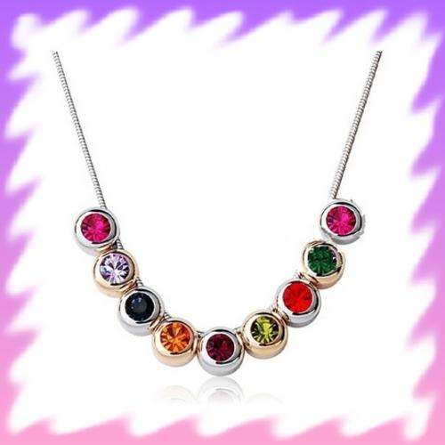 STUNNING MULTI CRYSTAL PENDANT & CHAIN
