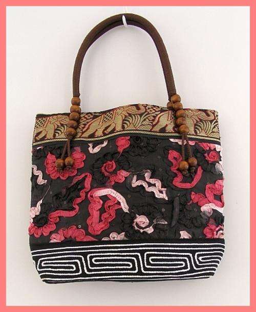 *R1* - STYLISH BLACK DETAILED HANDBAG