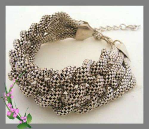 *R1* - SILVER PLAITED BRACELET