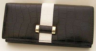 VERY ELEGANT BLACK PURSE