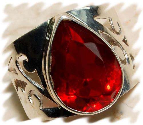 SOLID 925 STERLING SILVER 6CT FIRE GARNET RING - SIZE: 8.5
